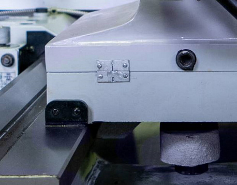 Универсальный токарно-винторезный станок Metal Master ZH 66150 (660x1500 мм) DRO RFS Аналог ДИП-300