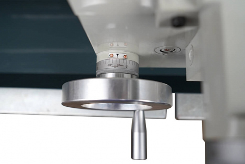 Настольный токарно-винторезный станок Metal Master MasterTurn 3390G