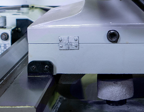 Универсальный токарно-винторезный станок Metal Master ZH 66300 (660x3000 мм) DRO RFS